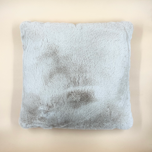 [mub.cs.foub] Coussin fourrure beige